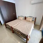 Poolside Two Bedroom In Location *